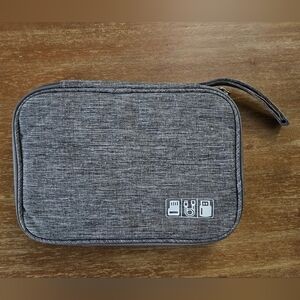 2/$10 ★ Gray Electronics Travel Organizer Travel Bag Plug Organizer Small Bag